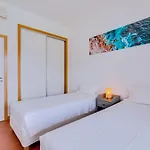Al - Golf Club Modern Apartamento