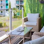 Al - Golf Club Modern Apartamento